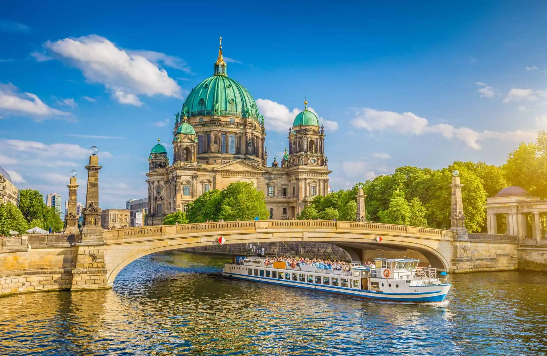 Berlin Cathedral (Berliner Dom) and Museum Island (Museumsinsel)